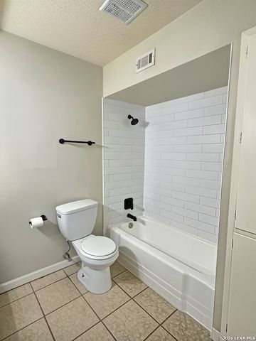8030 Broadway, San Antonio, TX 78209