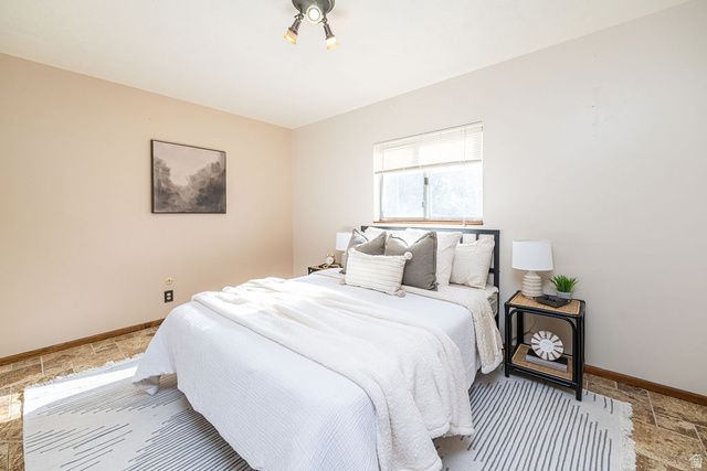 1023 E 950 N, Ogden, UT 84404