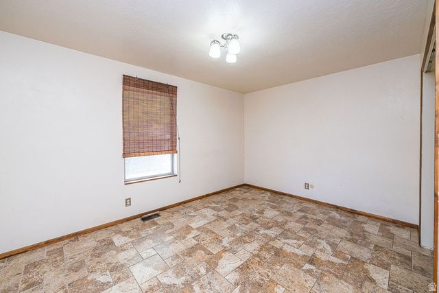 1023 E 950 N, Ogden, UT 84404