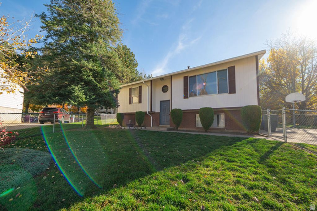 1023 E 950 N, Ogden, UT 84404