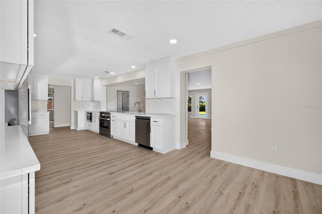1225 HOFFNER AVENUE, Orlando, FL 32809
