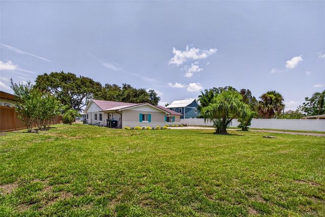 1225 HOFFNER AVENUE, Orlando, FL 32809