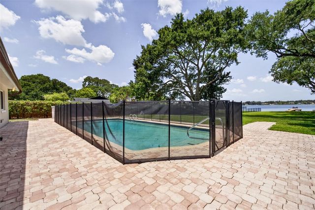 1225 HOFFNER AVENUE, Orlando, FL 32809