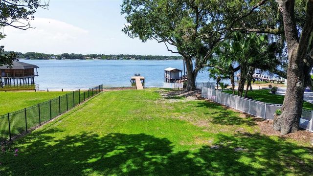 1225 HOFFNER AVENUE, Orlando, FL 32809