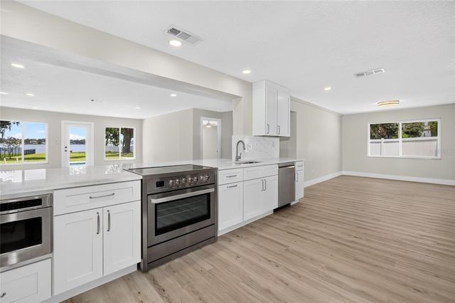 1225 HOFFNER AVENUE, Orlando, FL 32809