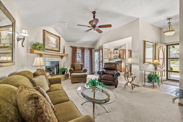 706 Post Oak CIR, Cedar Park, TX 78613