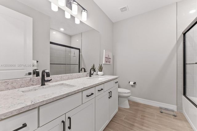 10488 SW Red Maple Way, Port St. Lucie, FL 34987