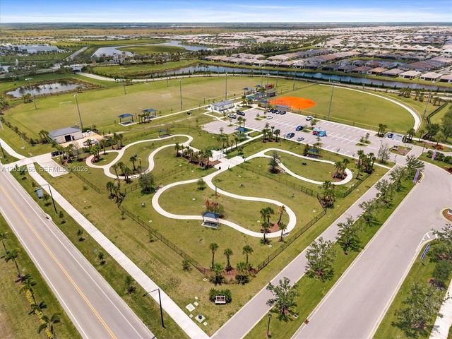 10488 SW Red Maple Way, Port St. Lucie, FL 34987