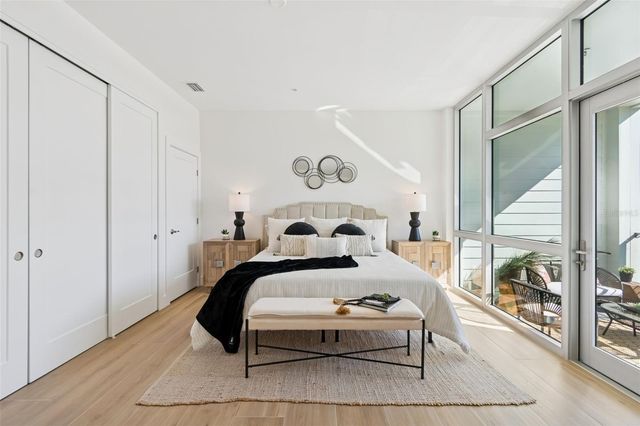 1343 4TH STREET 202, Sarasota, FL 34236