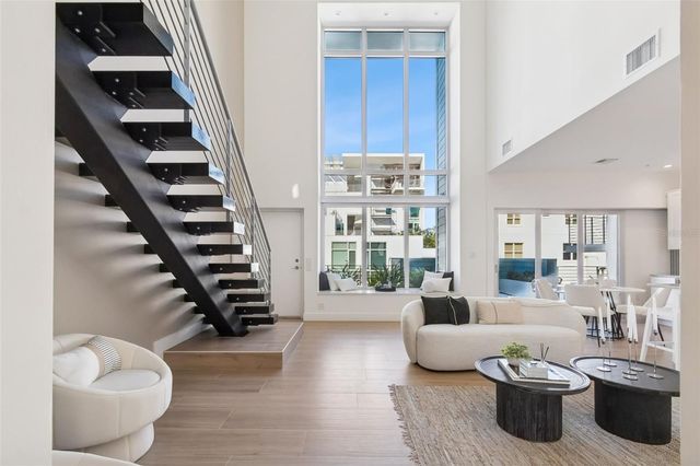 1343 4TH STREET 202, Sarasota, FL 34236