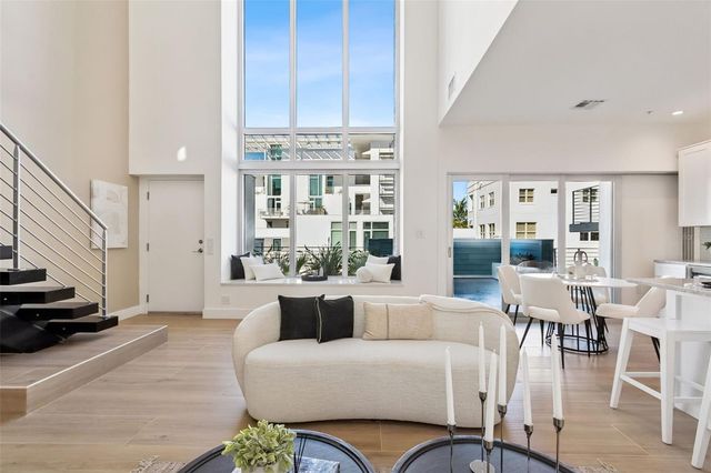 1343 4TH STREET 202, Sarasota, FL 34236