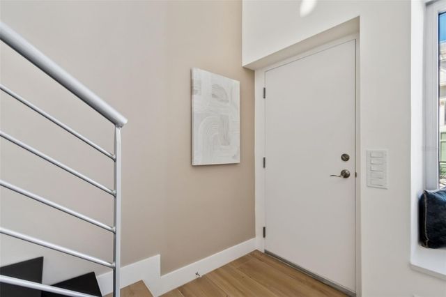 1343 4TH STREET 202, Sarasota, FL 34236