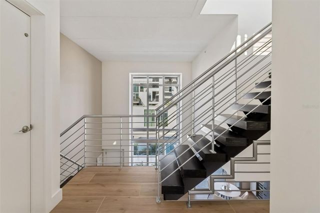 1343 4TH STREET 202, Sarasota, FL 34236