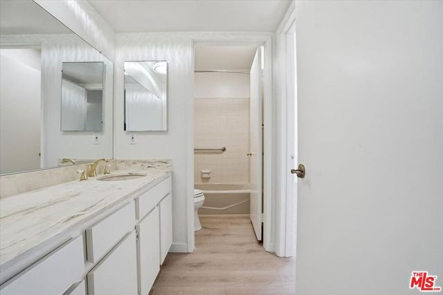 15480 Antioch Street 102, Pacific Palisades, CA 90272