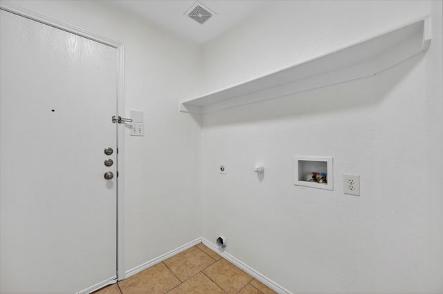 1844 Mcneely Street, Lancaster, TX 75134