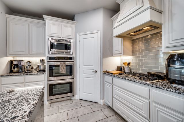 1613 Ada Lane, Little Elm, TX 75068