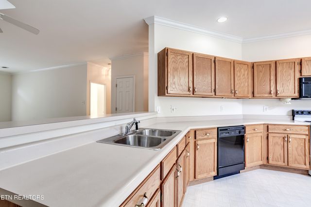 844 Sterchi Park Way, Knoxville, TN 37912