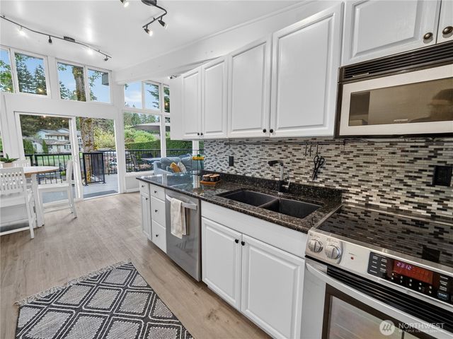 29800 224th Avenue SE, Black Diamond, WA 98010