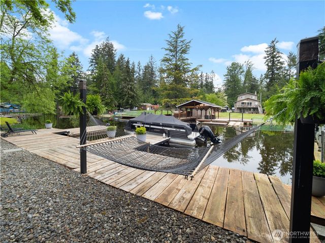 29800 224th Avenue SE, Black Diamond, WA 98010