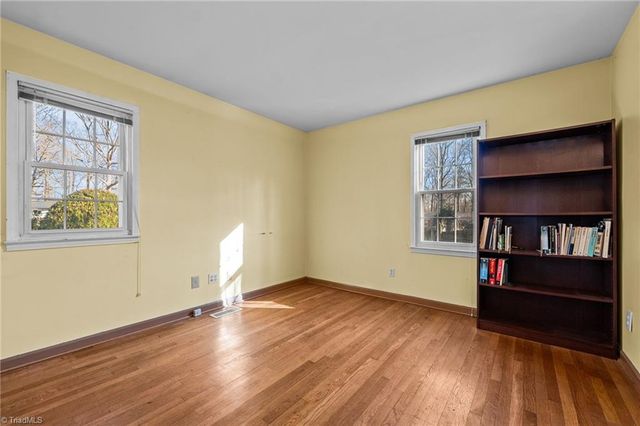 3402 Cotswold Terrace, Greensboro, NC 27455