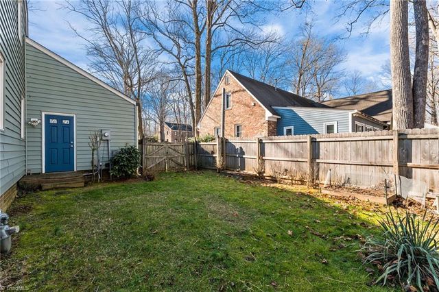 3402 Cotswold Terrace, Greensboro, NC 27455