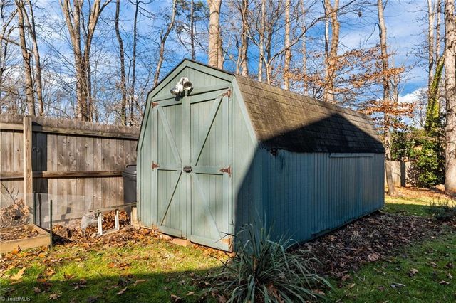 3402 Cotswold Terrace, Greensboro, NC 27455