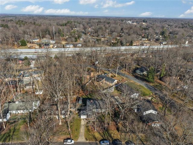 3402 Cotswold Terrace, Greensboro, NC 27455