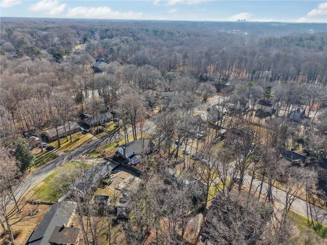 3402 Cotswold Terrace, Greensboro, NC 27455