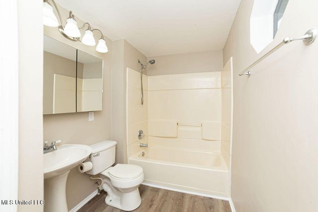 10828 Haena Court, Diamondhead, MS 39525