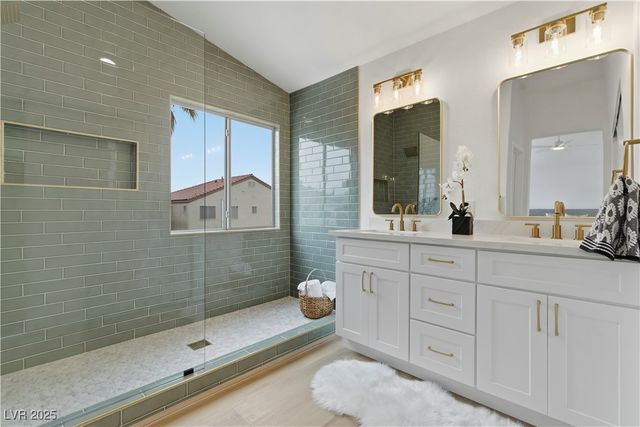 2622 Tahiti Isle Avenue, North Las Vegas, NV 89031