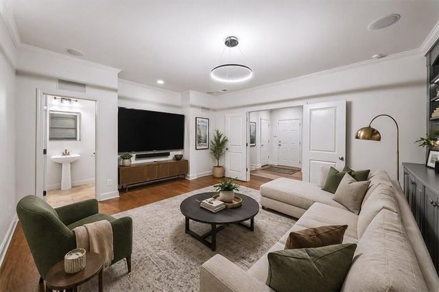 552 Sarabrook Place, Atlanta, GA 30342