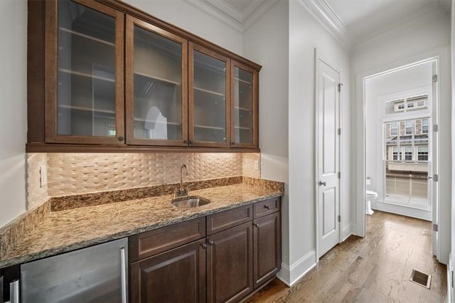552 Sarabrook Place, Atlanta, GA 30342