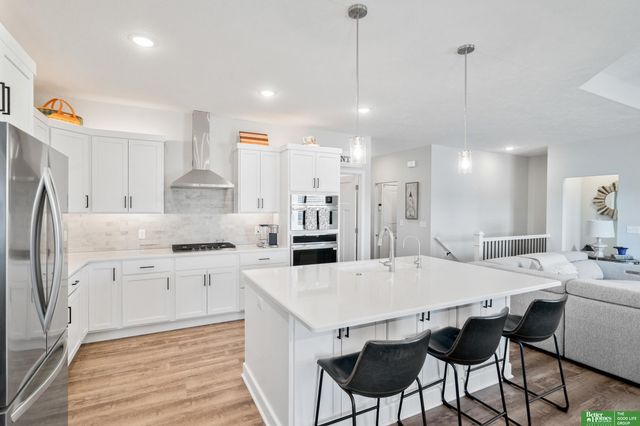 21655 McClellan Drive, Gretna, NE 68028