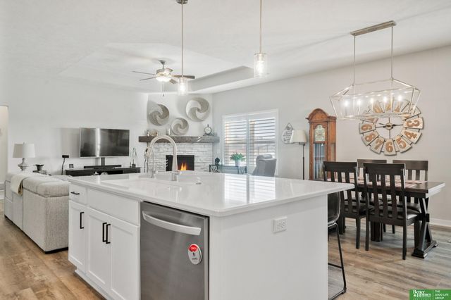 21655 McClellan Drive, Gretna, NE 68028