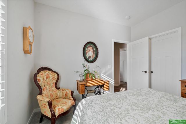 21655 McClellan Drive, Gretna, NE 68028