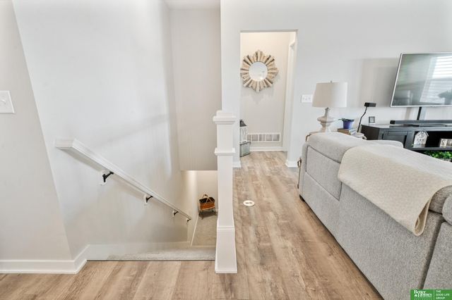 21655 McClellan Drive, Gretna, NE 68028