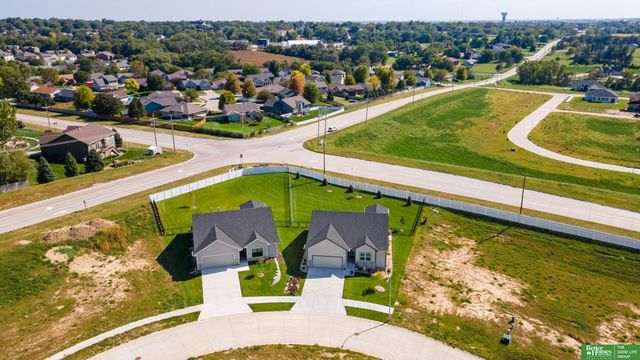 21655 McClellan Drive, Gretna, NE 68028