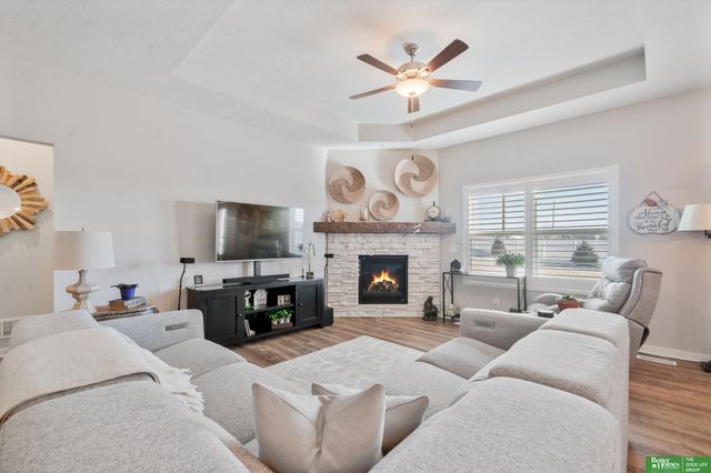 21655 McClellan Drive, Gretna, NE 68028