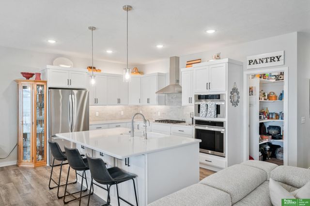 21655 McClellan Drive, Gretna, NE 68028