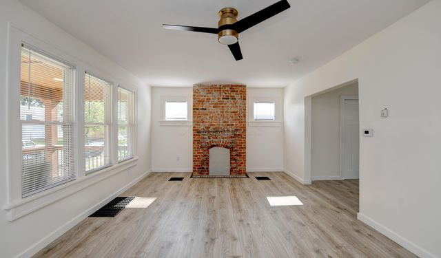 623 Seymour Avenue, Columbus, OH 43205