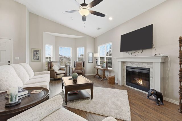 126 Rue De Villas Circle, Branson, MO 65616