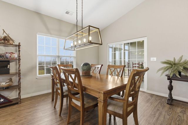 126 Rue De Villas Circle, Branson, MO 65616