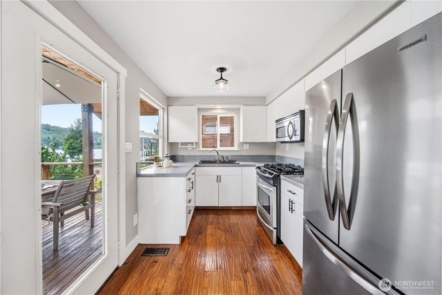 18288 S West View Road, Mount Vernon, WA 98274