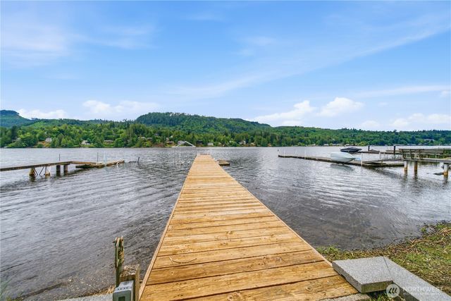18288 S West View Road, Mount Vernon, WA 98274