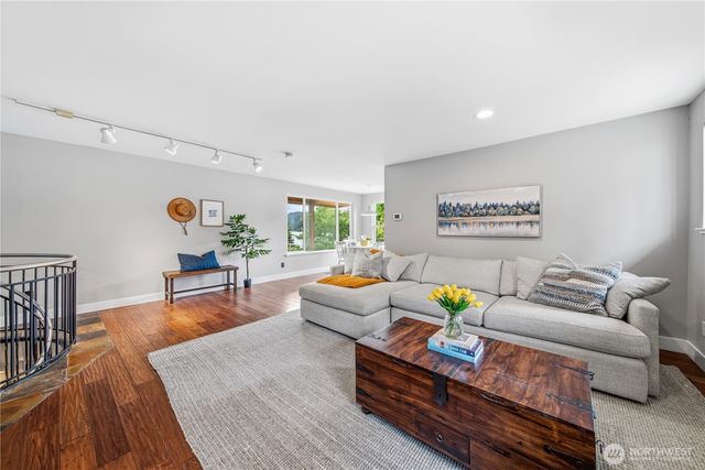 18288 S West View Road, Mount Vernon, WA 98274