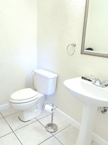 6616 NW 43rd Terrace, Boca Raton, FL 33496