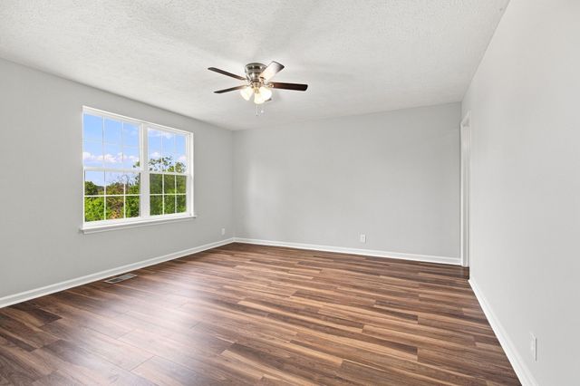 3245 Luann Dr, Antioch, TN 37013