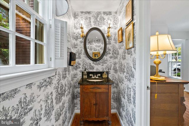 2085 COBBLESTONE LN, Reston, VA 20191