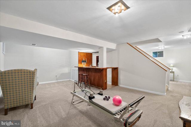 2085 COBBLESTONE LN, Reston, VA 20191