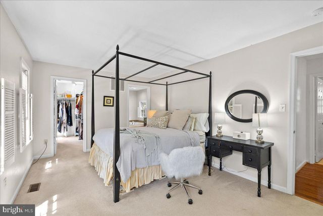 2085 COBBLESTONE LN, Reston, VA 20191